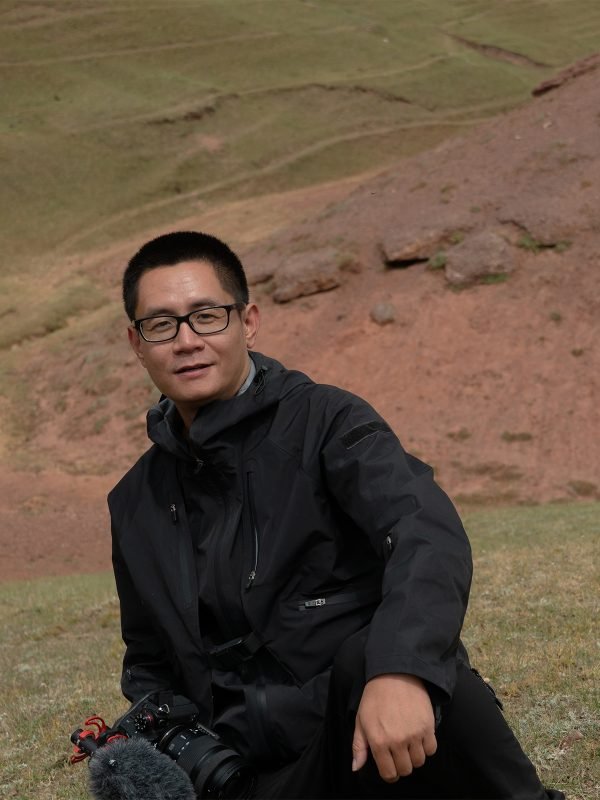 艺术家头像-web_0005_HH_09135